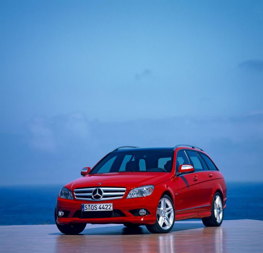 Mercedes-Benz C-Class Estate 2008 года  (фото 23 из 28)